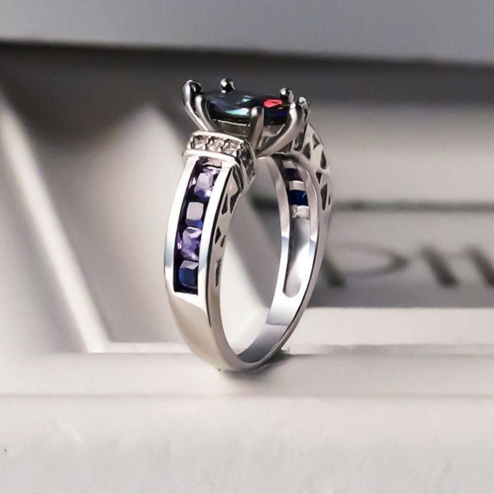 Ring - Picture 4 of 4